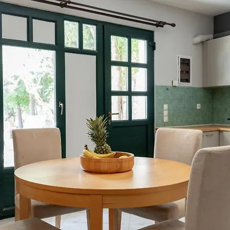 Orama Stone - Authentic Hospitality In A Historical Location, By Zantewize * 자킨토스 타운