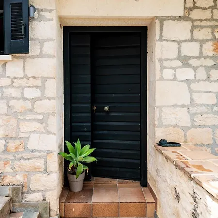 Orama Stone - Authentic Hospitality In A Historical Location, By Zantewize Apartmán Zakynthos