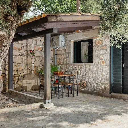 Orama Stone - Authentic Hospitality In A Historical Location, By Zantewize Città di Zante