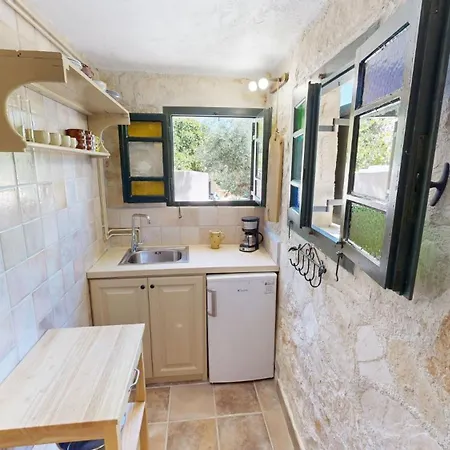 Orama Stone - Authentic Hospitality In A Historical Location, By Zantewize *