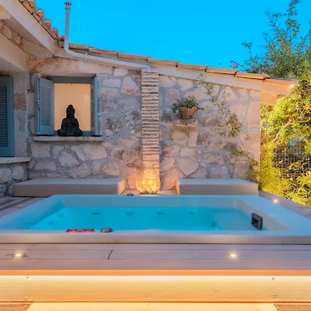 Apartmán Orama Stone - Authentic Hospitality In A Historical Location, By Zantewize