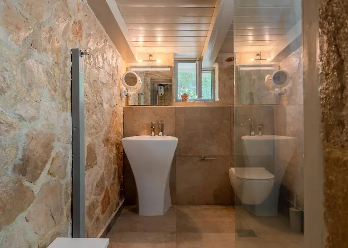 Διαμέρισμα Orama Stone - Authentic Hospitality In A Historical Location, By Zantewize Ζάκυνθος Πόλη