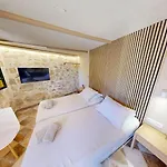 Orama Stone - Authentic Hospitality In A Historical Location, By Zantewize شقة *